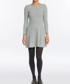 Spanx Hosiery Reversible Mid-Thigh Shaping Tights