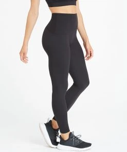 Spanx Booty Boost® Active Leggings 38 Spanx Booty Boost® Active Leggings