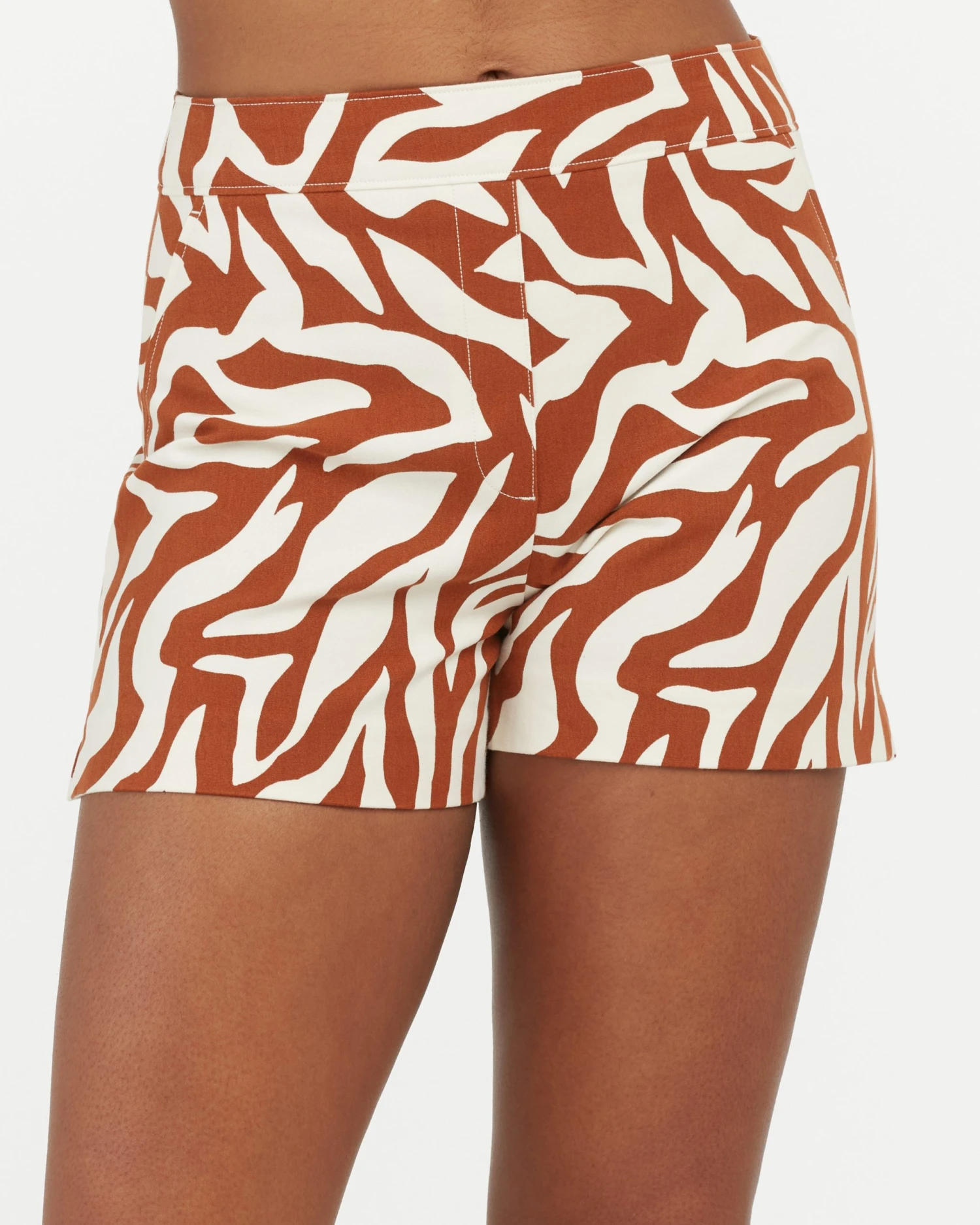 Spanx On-the-Go Printed Shorts, 4" New Arrivals 13 Spanx On-the-Go Printed Shorts, 4" New Arrivals