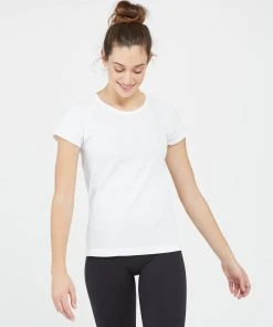 Spanx Shop All Activewear Look At Me Now Seamless Tee