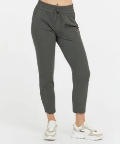 Spanx Out-of-Office Tapered Pant 23 Spanx Out-of-Office Tapered Pant