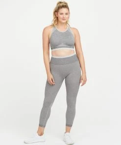 Spanx Seamless Sculpt Medium Impact Sports Bra 17 Spanx Seamless Sculpt Medium Impact Sports Bra