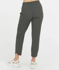 Spanx Out-of-Office Tapered Pant 20 Spanx Out-of-Office Tapered Pant