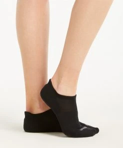Spanx Active Arch Compression Ankle Socks