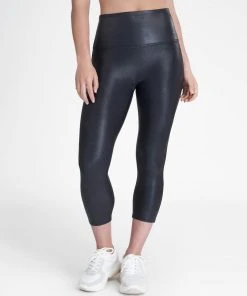 Spanx Faux Leather Active Cropped Leggings