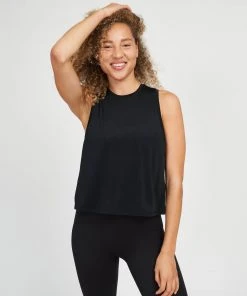 Spanx Go Lightly Notch-Back Tank 22 Spanx Go Lightly Notch-Back Tank