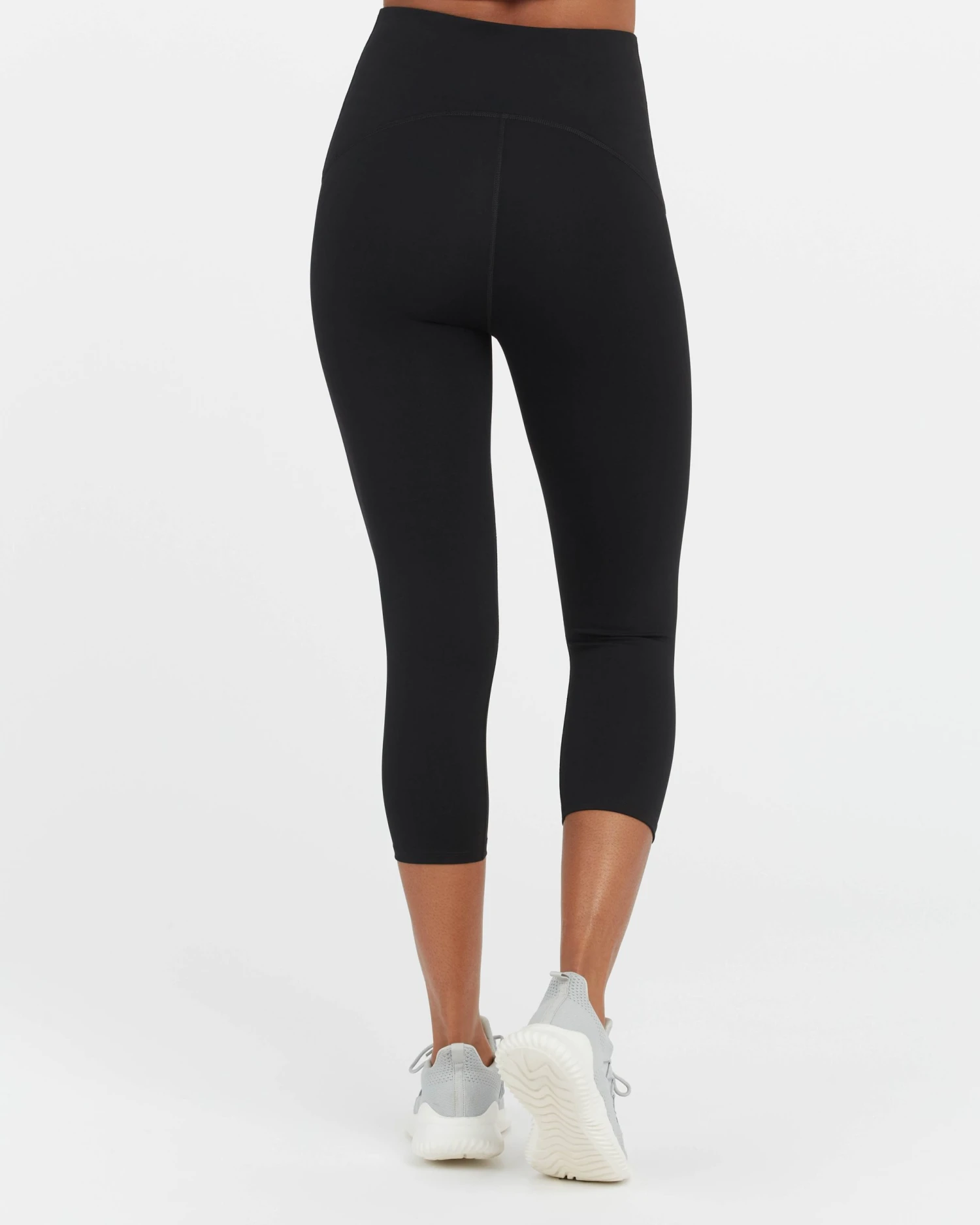 Spanx Booty Boost® Active Cropped Leggings 5 Spanx Booty Boost® Active Cropped Leggings